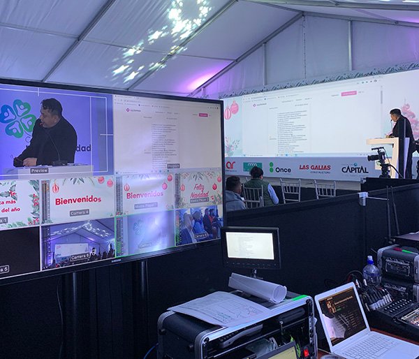 "Montaje de eventos corporativos de gran formato en Bogotá por Motion Factory Studios