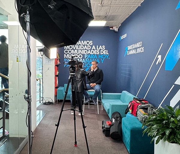 Producción de video profesional para empresas por Motion Factory Studios